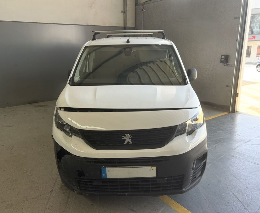 Peugeot Partner Standard  Premium Longa  1.5 BlueHDI  Longa. de 2019