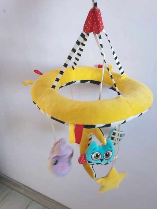 Підвіска на кроватку.