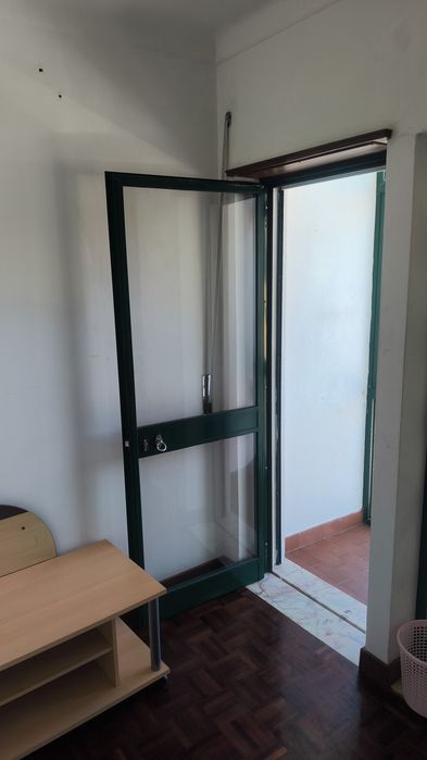 Quarto para arrendamento