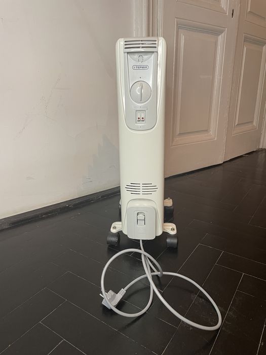 Термія Н0715 масляний електрорадіатор / обігрівач