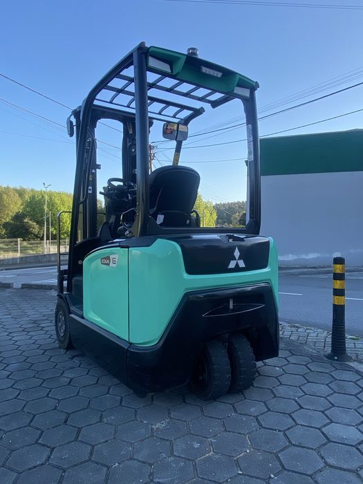 Mitsubishi EDiA FB16ANT | 2021 | 1.000 Horas | 1.600 kg | 4,75 m