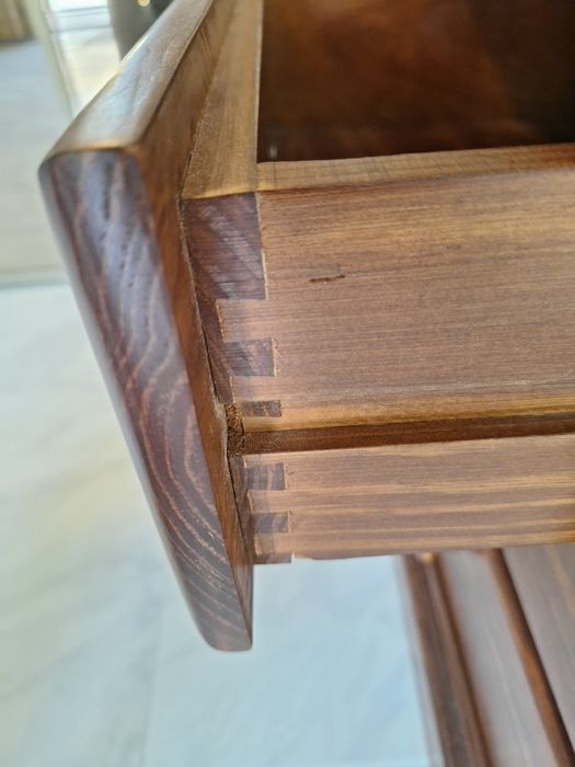 Mobilia Quarto Cama, colchao, 2 mesinhas