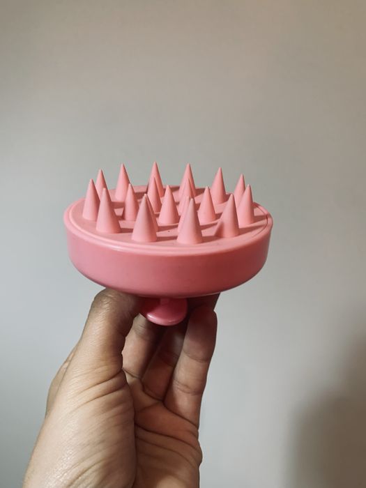 Masażer do włosów do skóry głowy różowy