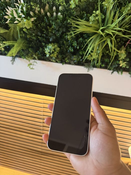 iPhone 13 Branco 128GB