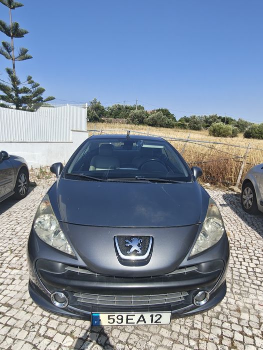 Peugeot 207 CC 1.6 16v - Para aproveitar neste Verão