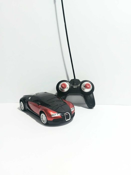 Спорткар Bugatti 1:24, 24В