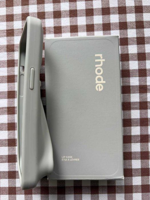 Оригінальний чохол Rhode lip case iPhone 14 pro