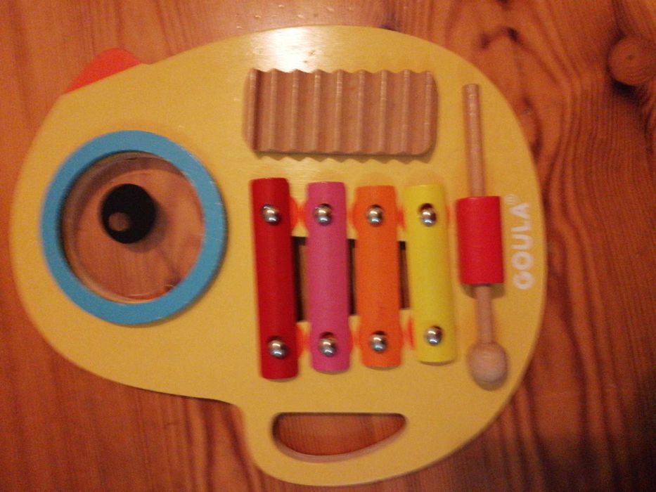 Instrumentos musicais de madeira