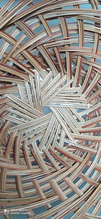 Cesta de média dimensão