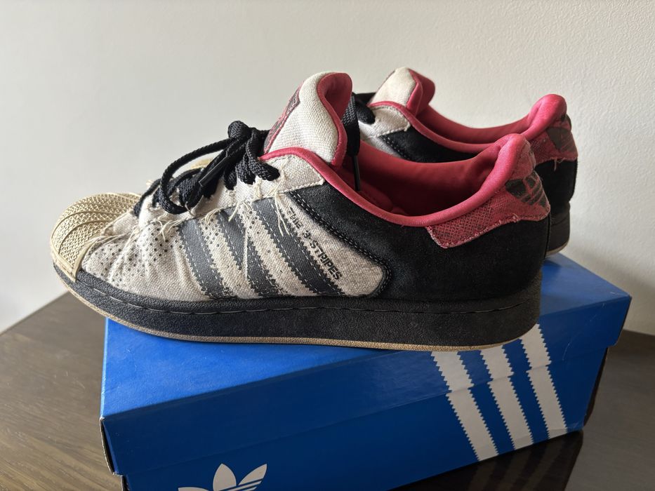 Adidas 3 Stripes