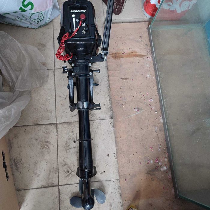 Мотор лодочный Mercury 2,5 лс
