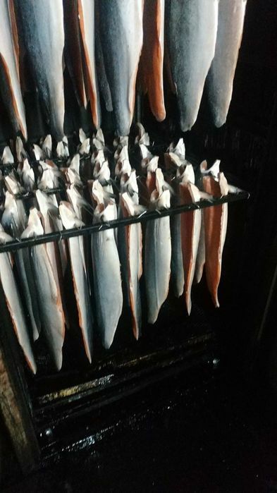 Послуги технолога-оператора холодного копчення риби