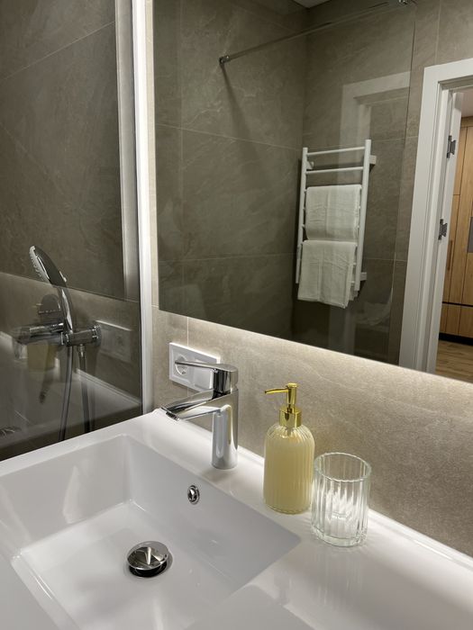 Видові апартаменти біля Дніпра