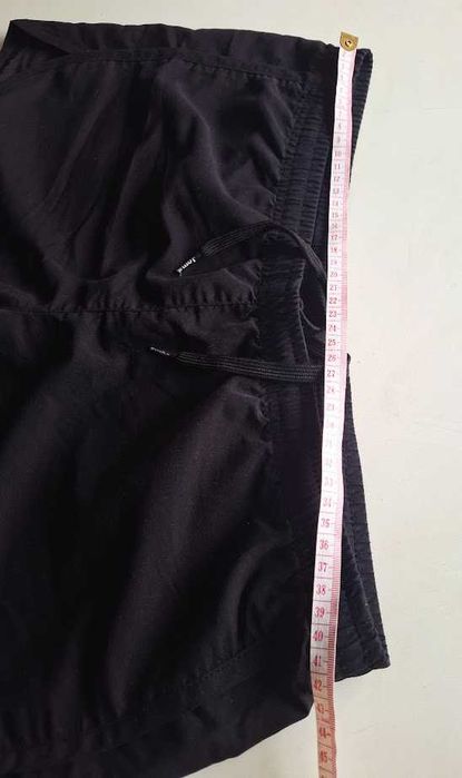 Conjunto desportivo Joma t-shirt e calções - tamanho M