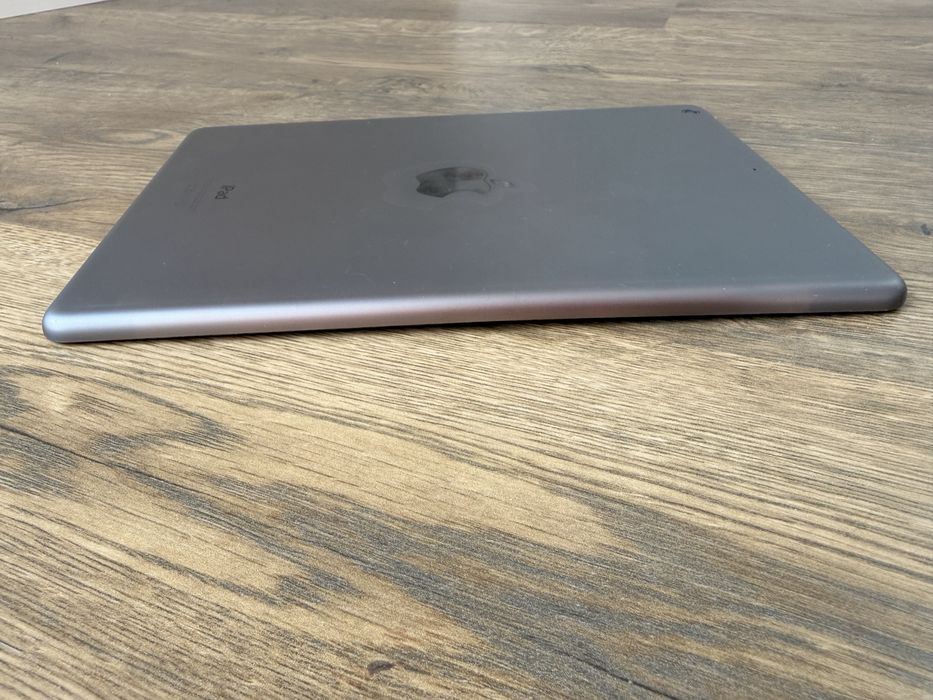 ‼️ Apple iPad Air 16Gb A1474, батарея 92%