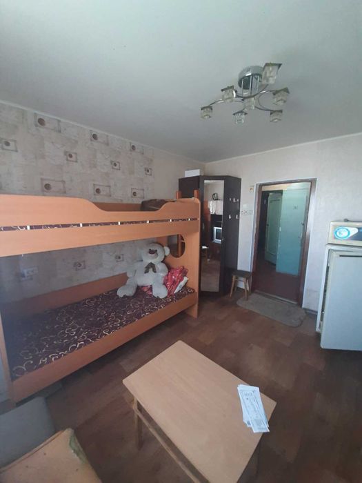 Оренда гостинки Салтівка м.Ак.Павлова вул.Гв.Широнінців 39а ,8/9 блок 2000гр +комуналка