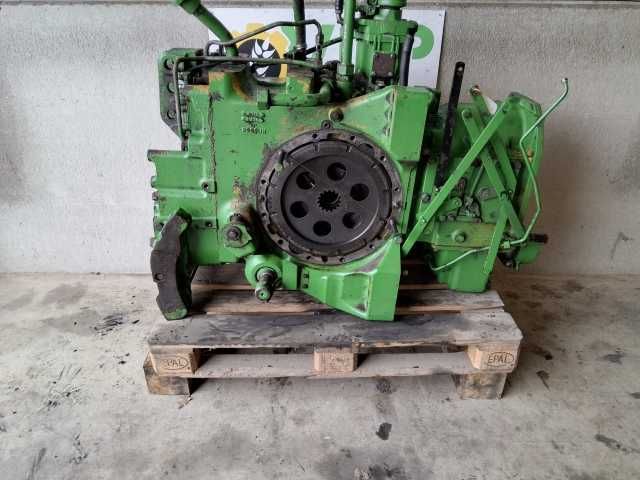 VDP Agri en Parts Sprzedż uzywanych części do  Ciągników John Deere