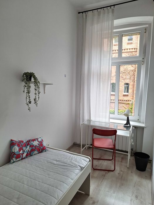 Pokój do wynajęcia w centrum Katowic, po remoncie