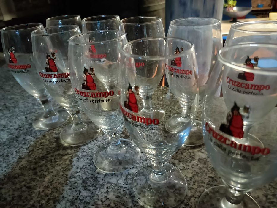 Coleção de copos para cerveja