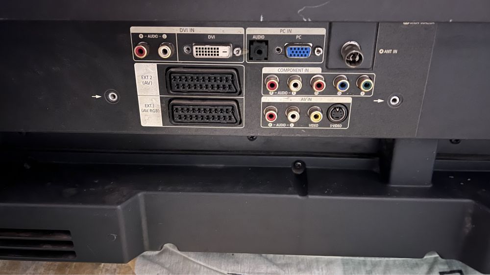 Плазмовий телевізор Samsung 42 дюйми PS42V6S