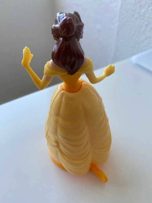 Figuras kinder maxi surpresa Disney
