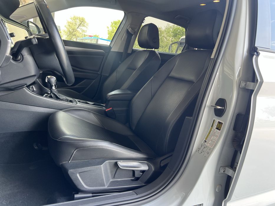 Volkswagen Jetta 2018 рік 1.4 бензин Автомат