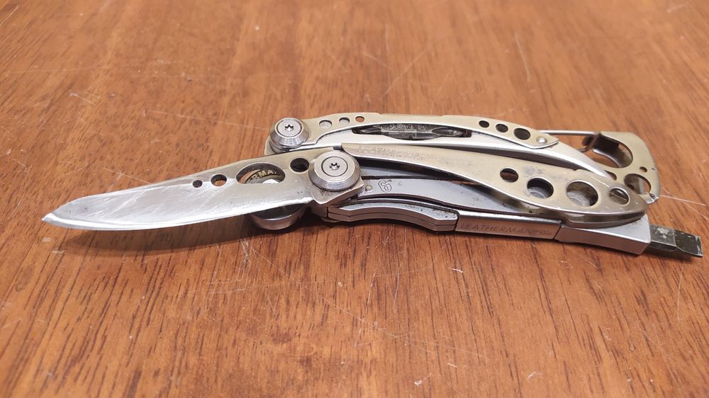 Мультитул Leatherman Skeletool (Читайте опис)