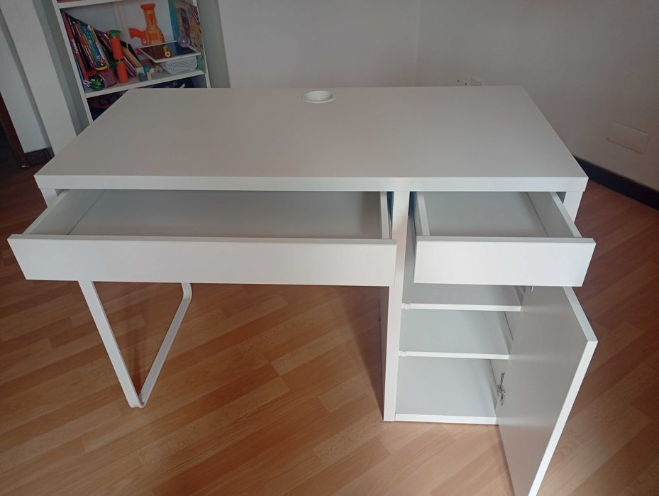Secretária Branca Ikea