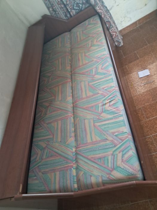 Cama dupla de solteiro