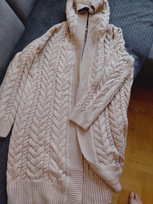 Sweter długi Reserved M