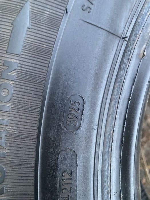 Пара зимних/всесезонных шин Petlas Full Grip PT935 235/65 R16C