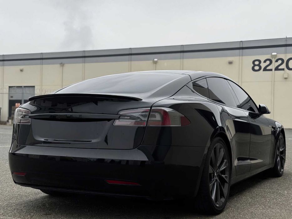 Tesla Model S 100D      2017