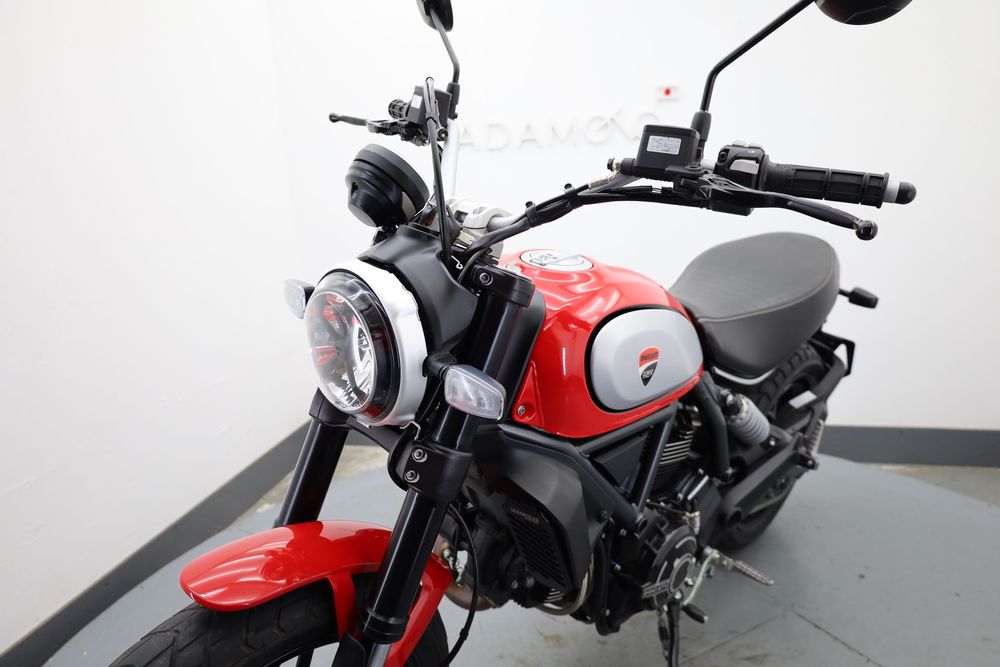 Ducati Scrambler Icon 2022 року