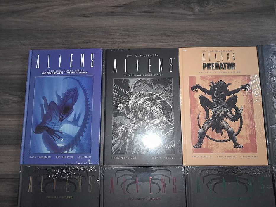 Aliens 17 komiksów Scream Comics NOWE