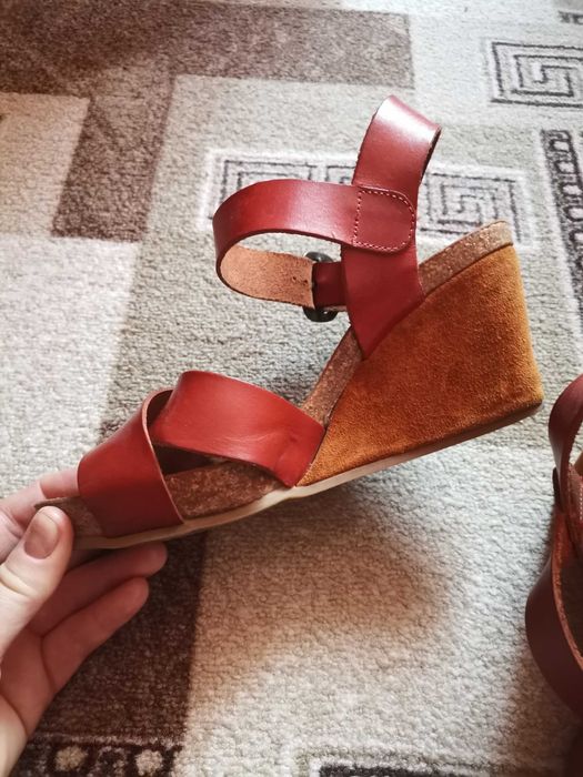 Жіночі шкіряні босоніжки Nove Rose 37р