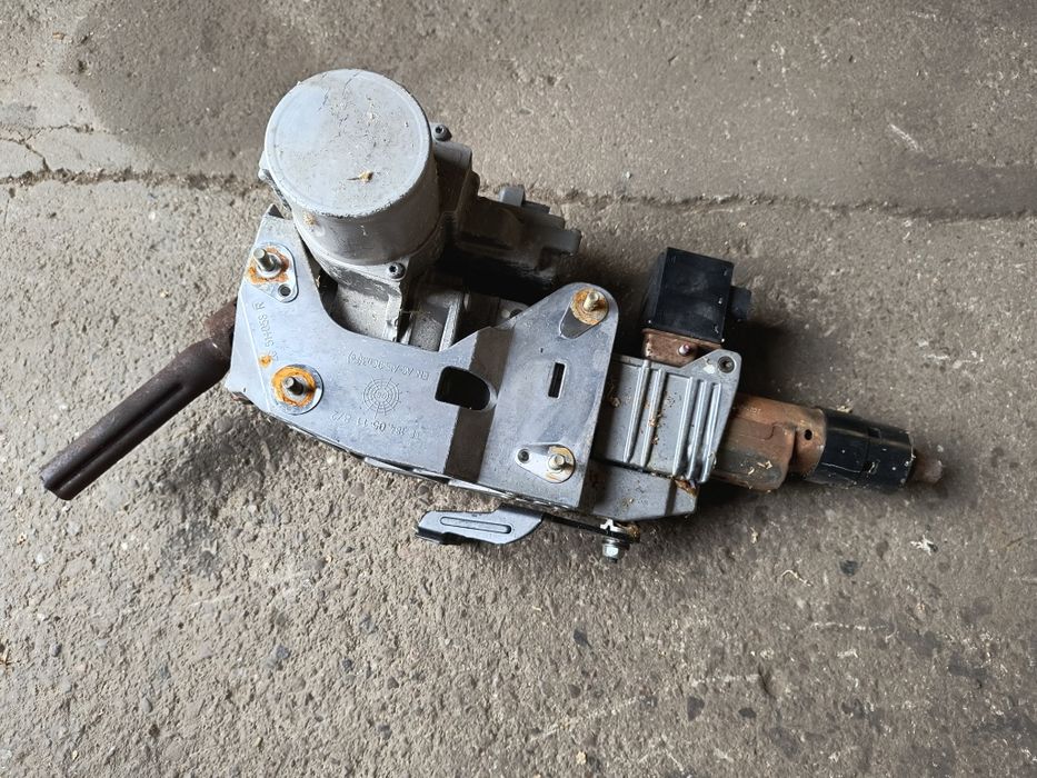 Renault Megane II - Wspomaganie kierownicy 82004.45347A