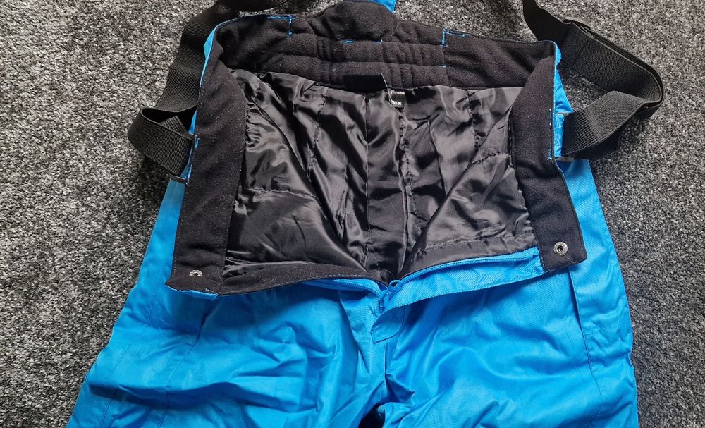 Fato Neve criança - 2 peças e em estado novo