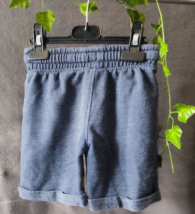 Spodenki chłopięce rozmiar 98