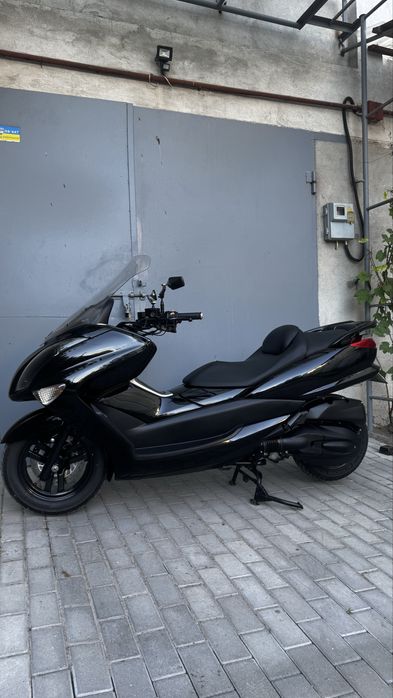 Yamaha Majesty250