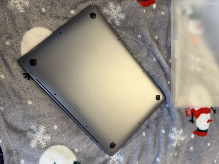 Нотбук Apple macbook air m1 13.3 256 gb