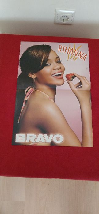 Poster Rihanna, novo