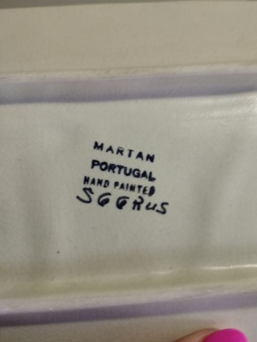 Prato pintado á mão Português
