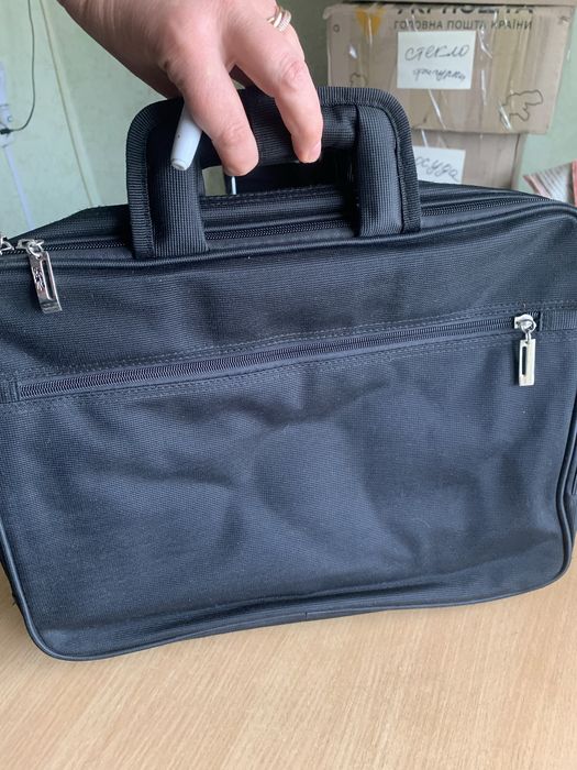 Сумки для ноутбука или документов.Торг!!