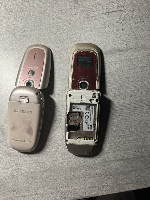 Старі  телефони