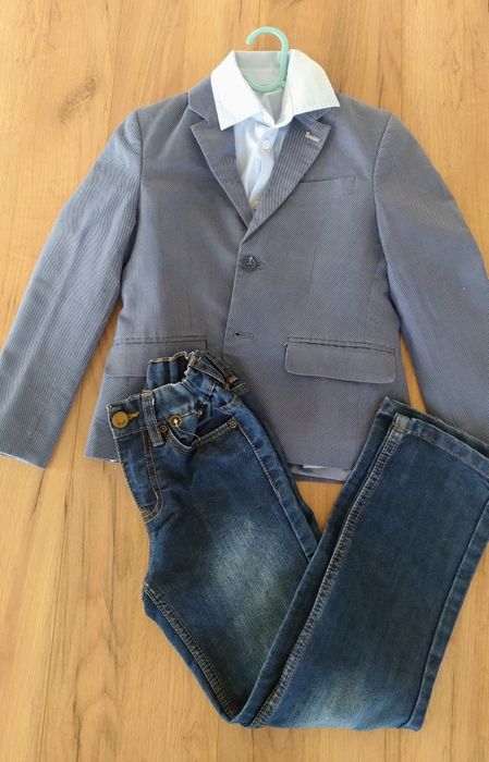 Elegancki zestaw szkolny 128 niebieska marynarka koszula jeansy