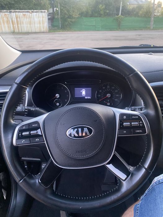 Продам KIA Sorento 2019