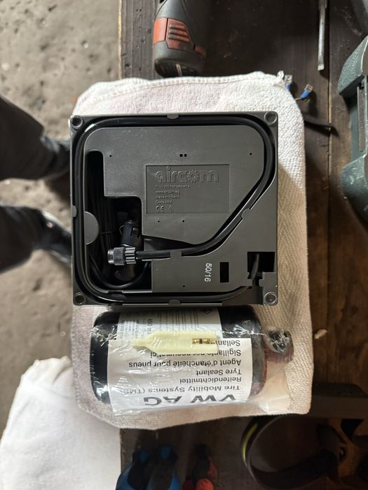 Автомобільний компресоп