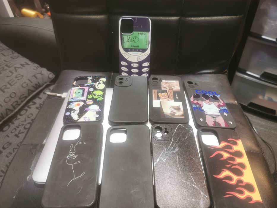 IPhone 12 etui na telefon