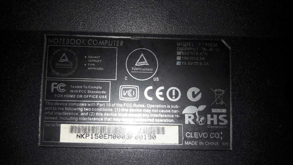 Gamingowy Clevo P150EM - i7, GTX 670m, 8GB RAM, 15.6"FullHD uszkodzony