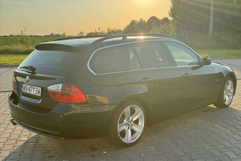 BMW 325i Touring 2.5 218 KM | Automat
